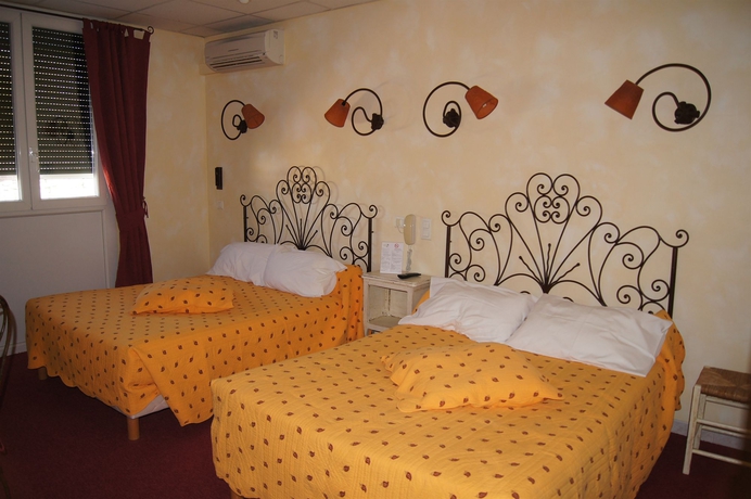 Imagen de la habitación del Hotel Régence. Foto 11