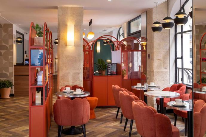 Imagen del bar/restaurante del Hotel Régina Opéra Grands Boulevards. Foto 2