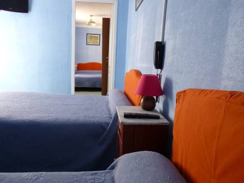 Imagen de la habitación del Hotel R&eacute;gina, Salon de Provence. Foto 10