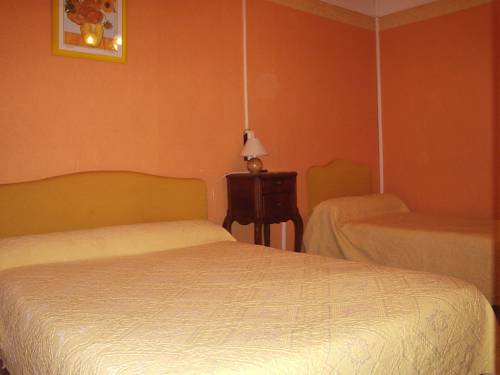 Imagen de la habitación del Hotel R&eacute;gina, Salon de Provence. Foto 11