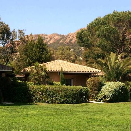Imagen de la habitación del Hotel R&eacute;sidence Agathos (un Jardin Sur La Plage). Foto 4