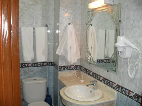 Imagen de la habitación del Hotel R&eacute;sidence Amalou. Foto 16