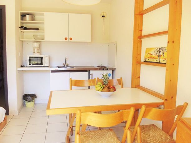Imagen de la habitación del Hotel R&eacute;sidence BEAR. Foto 5