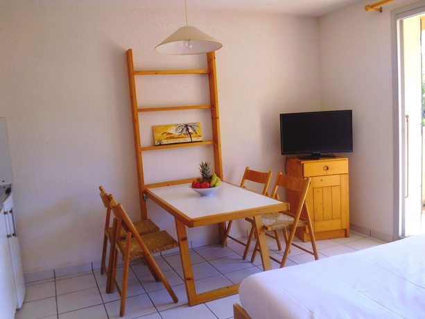 Imagen de la habitación del Hotel R&eacute;sidence BEAR. Foto 8