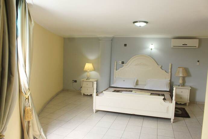 Imagen de la habitación del Hotel R&eacute;sidence Blue Sky, Douala. Foto 24
