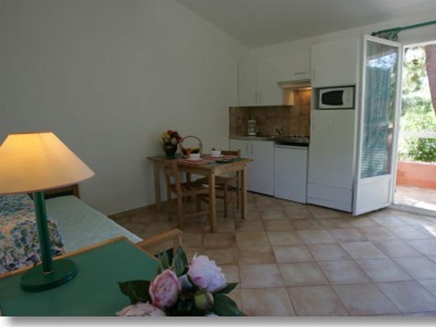 Imagen general del Hotel Résidence Cala Bianca. Foto 5