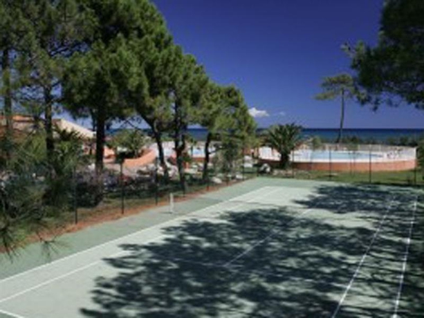 Imagen general del Hotel Résidence Cala Bianca. Foto 11