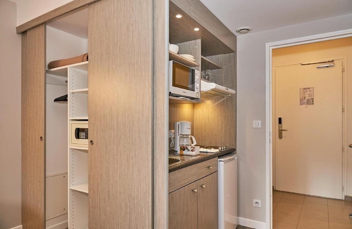 Imagen de la habitación del Hotel Résidence Château Du Mée. Foto 11