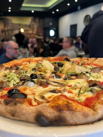 Imagen del bar/restaurante del Hotel Résidence Château Du Mée. Foto 6