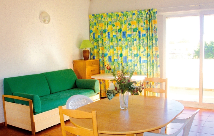 Imagen de los interiores del Hotel R&eacute;sidence Club Odalys Sognu Di Mare. Foto 15