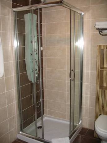 Imagen de la habitación del Hotel R&eacute;sidence, Colombiers. Foto 7