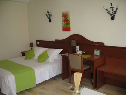Imagen de la habitación del Hotel R&eacute;sidence, Colombiers. Foto 16