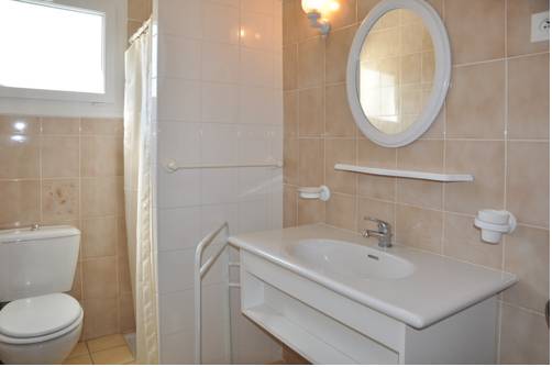 Imagen de la habitación del Hotel R&eacute;sidence De Vacances Les Cariatides. Foto 4