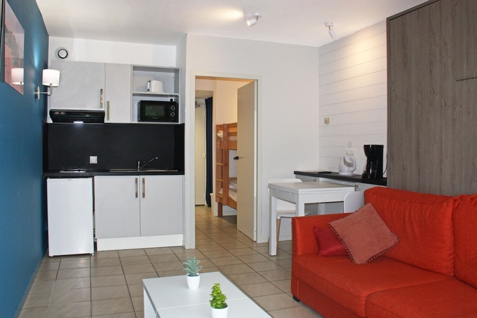 Imagen de la habitación del Hotel R&eacute;sidence Du Parc. Foto 4