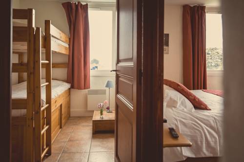 Imagen de la habitación del Hotel Résidence Éco-Domaine La Fontaine. Foto 7