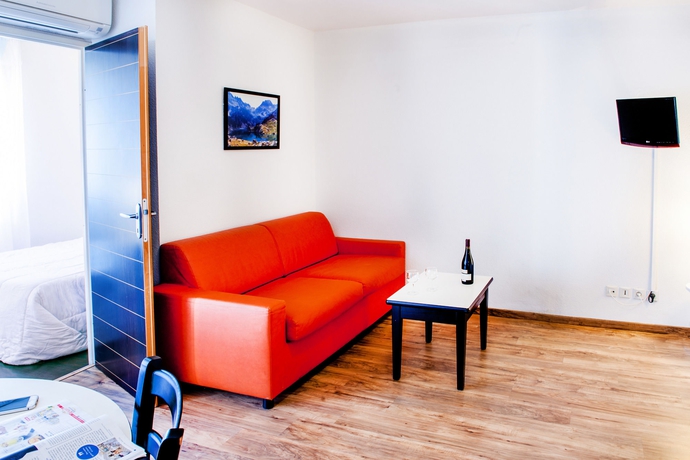 Imagen de la habitación del Hotel R&eacute;sidence Foch, Lourdes. Foto 7