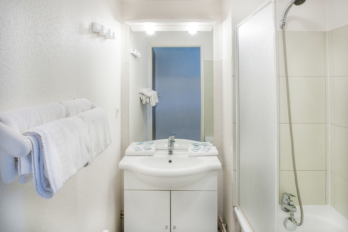 Imagen de la habitación del Hotel R&eacute;sidence Foch, Lourdes. Foto 10