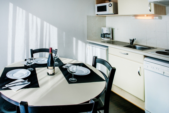 Imagen de la habitación del Hotel R&eacute;sidence Foch, Lourdes. Foto 12