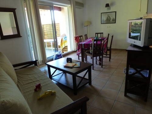 Imagen de la habitación del Hotel Résidence Goélia Cap Bleu. Foto 3