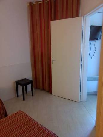 Imagen de la habitación del Hotel R&eacute;sidence Go&eacute;lia Le Grand Bleu. Foto 5