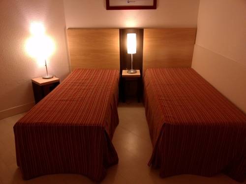 Imagen de la habitación del Hotel R&eacute;sidence Go&eacute;lia Le Grand Bleu. Foto 6