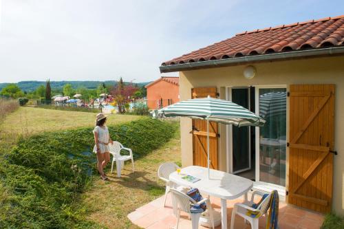 Imagen general del Hotel R&eacute;sidence Go&eacute;lia Le Hameau De La V&eacute;z&egrave;re. Foto 2