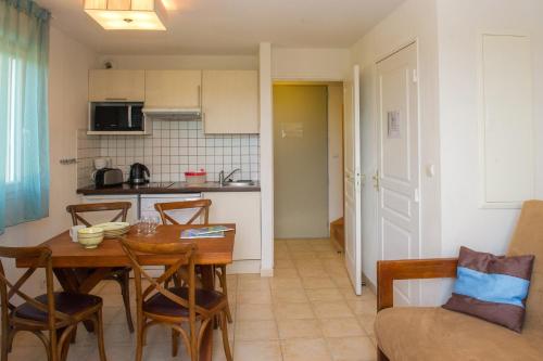 Imagen general del Hotel R&eacute;sidence Go&eacute;lia Le Hameau De La V&eacute;z&egrave;re. Foto 6