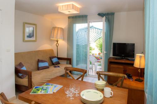 Imagen general del Hotel R&eacute;sidence Go&eacute;lia Le Hameau De La V&eacute;z&egrave;re. Foto 7