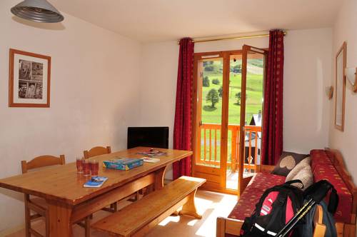 Imagen de la habitación del Hotel R&eacute;sidence Go&eacute;lia Le Relais Des Pistes. Foto 11