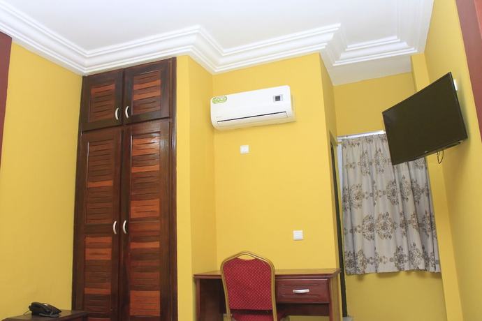 Imagen de la habitación del Hotel R&eacute;sidence H&ocirc;tel Phivare. Foto 16