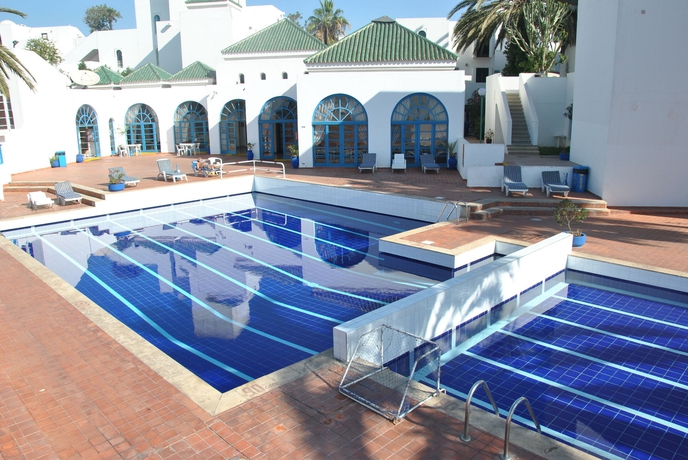 Imagen de la piscina del Hotel R&eacute;sidence Igoudar. Foto 8