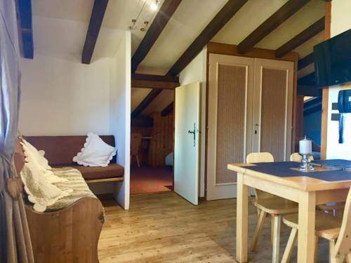 Imagen de la habitación del Hotel R&eacute;sidence La Cour. Foto 13