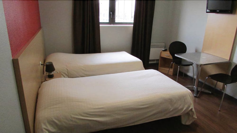 Imagen de la habitación del Hotel Résidence La Frégate, Le Havre. Foto 10