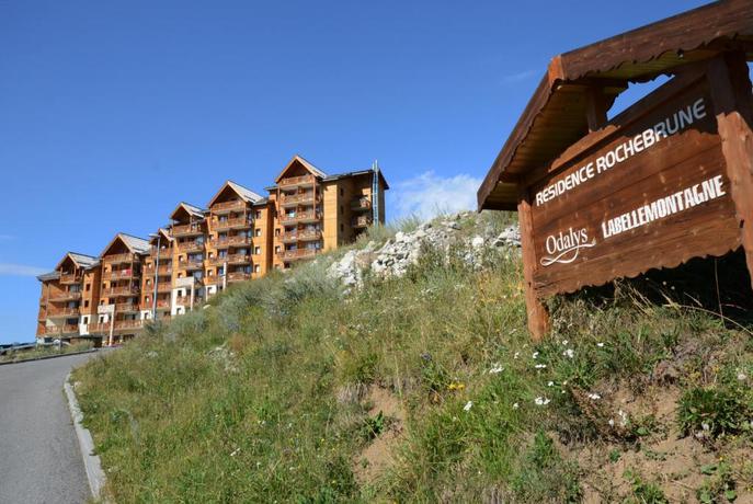 Imagen general del Hotel Résidence Labellemontagne Rochebrune LE VALLON. Foto 10