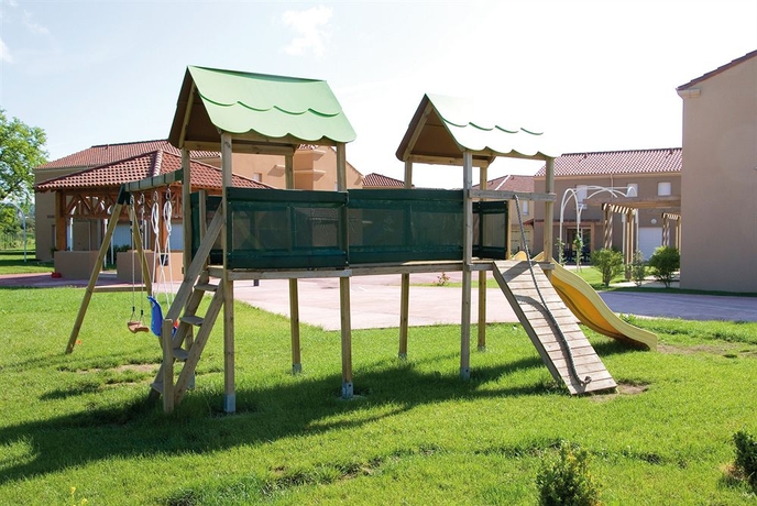 Imagen de los exteriores del Hotel Résidence Lagrange Vacances Le Clos Des Vignes. Foto 9