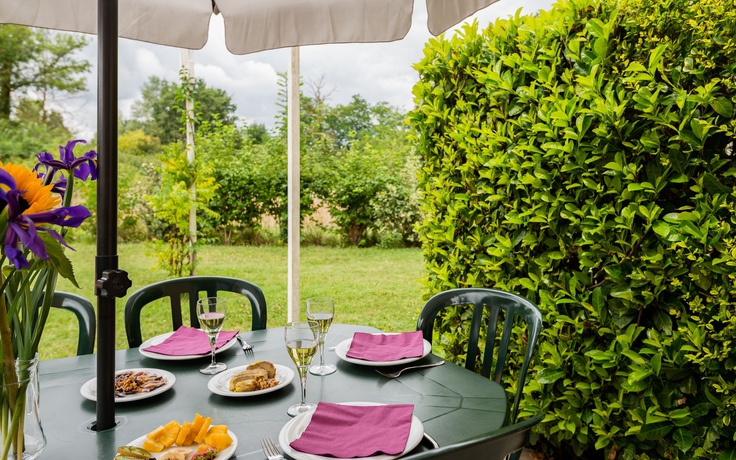 Imagen del bar/restaurante del Hotel Résidence Lagrange Vacances Le Clos Des Vignes. Foto 3