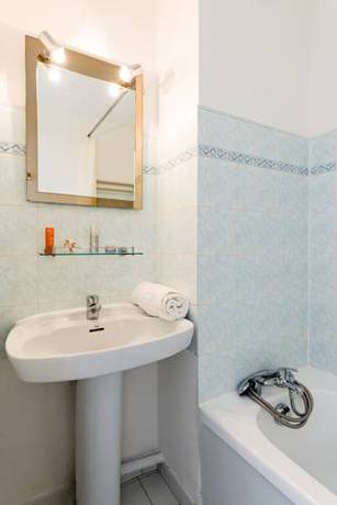 Imagen de la habitación del Hotel R&eacute;sidence Lagrange Vacances Le Domaine Des Grands Pins. Foto 8