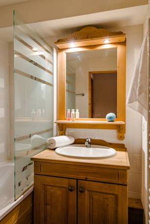 Imagen de la habitación del Hotel R&eacute;sidence Lagrange Vacances L'ecrin Des Sybelles. Foto 6