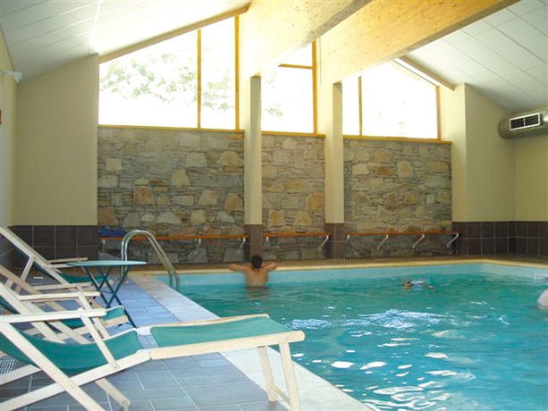 Imagen de la piscina del Hotel R&eacute;sidence Lagrange Vacances Les Chalets Du Galibier 1 Et 2. Foto 16