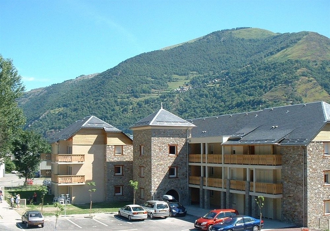 Imagen de los exteriores del Hotel Résidence Lagrange Vacances Les Pics D'aran. Foto 4