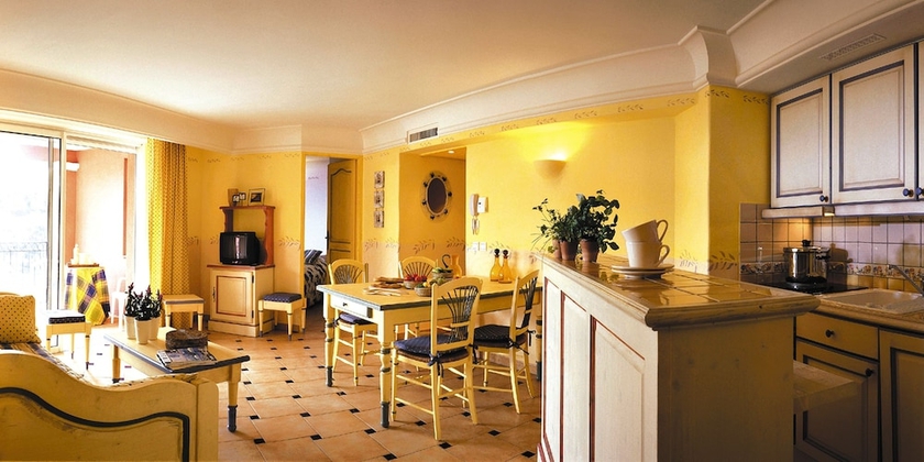 Imagen de la habitación del Hotel R&eacute;sidence Lagrange Vacances Port-marine. Foto 9