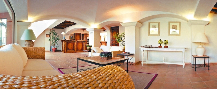 Imagen de los interiores del Hotel R&eacute;sidence Lagrange Vacances Port-marine. Foto 12