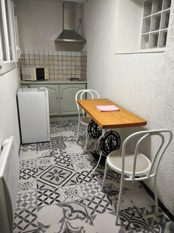 Imagen de la habitación del Hotel R&eacute;sidence Larroque. Foto 9