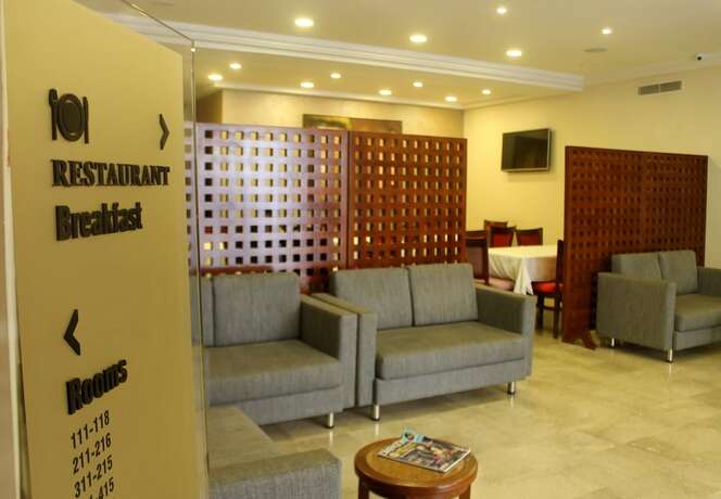 Imagen general del Hotel Résidence Le Consul. Foto 12