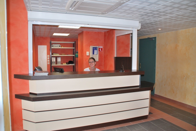 Imagen de los interiores del Hotel R&eacute;sidence Le Virginia By Popinns. Foto 18