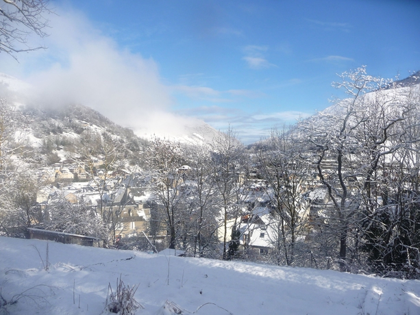 Imagen de los exteriores del Hotel Résidence Les Balcons de la Neste. Foto 8