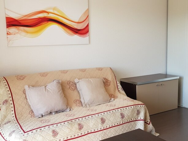 Imagen de la habitación del Hotel R&eacute;sidence Les Blanches Proven&ccedil;ales. Foto 18