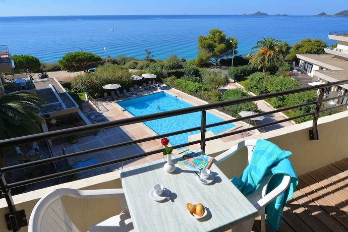 Imagen de la habitación del Hotel R&eacute;sidence Les Calanques, Ayacio. Foto 2