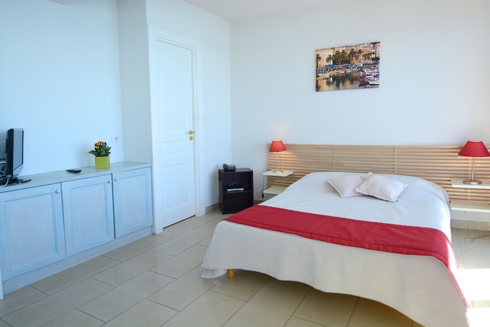Imagen de la habitación del Hotel Résidence Les Calanques. Foto 11