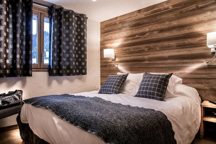 Imagen de la habitación del Hotel R&eacute;sidence Les C&icirc;mes. Foto 18
